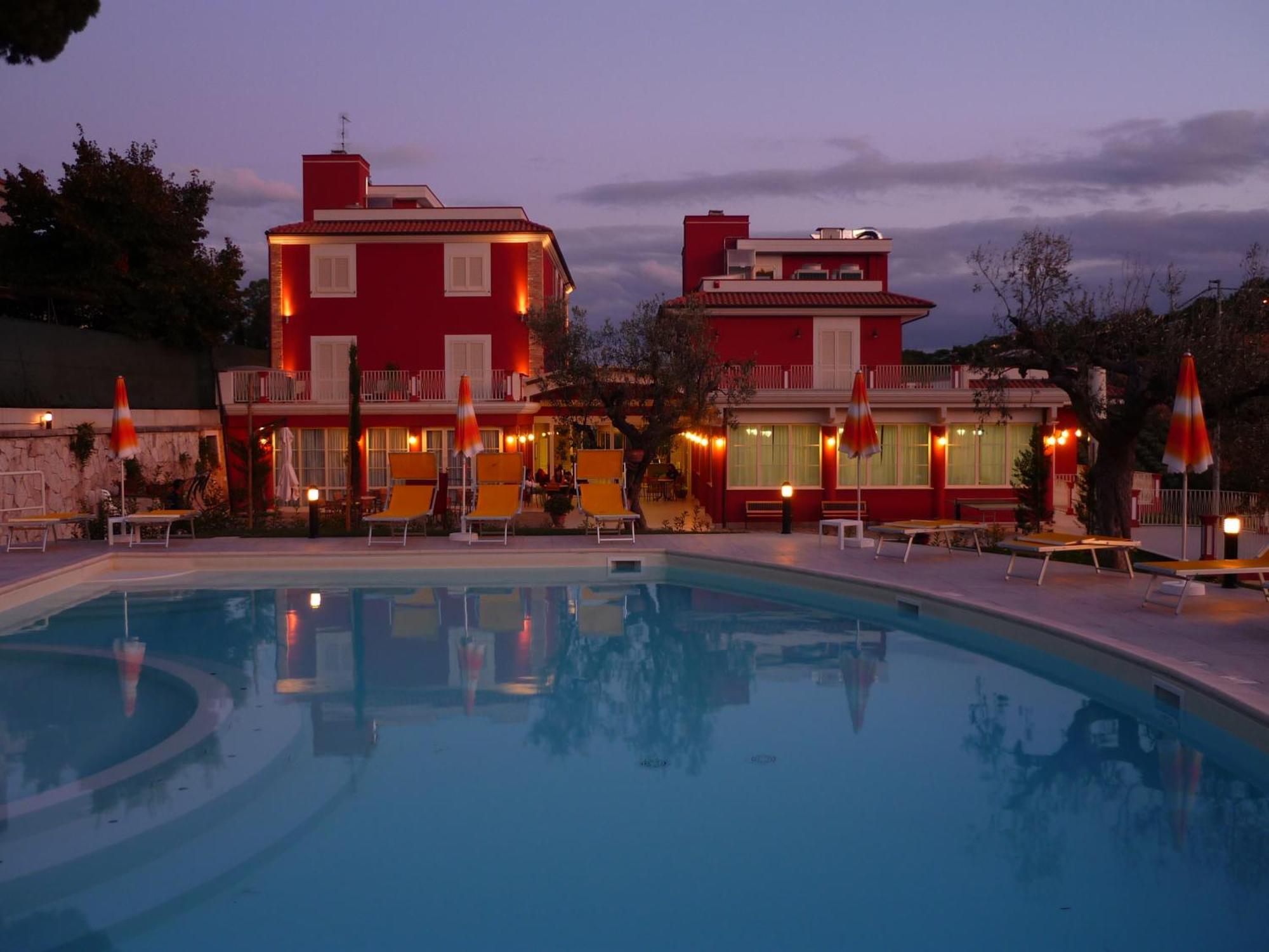 Il Parco Sul Mare & Spa 4* Tortoreto